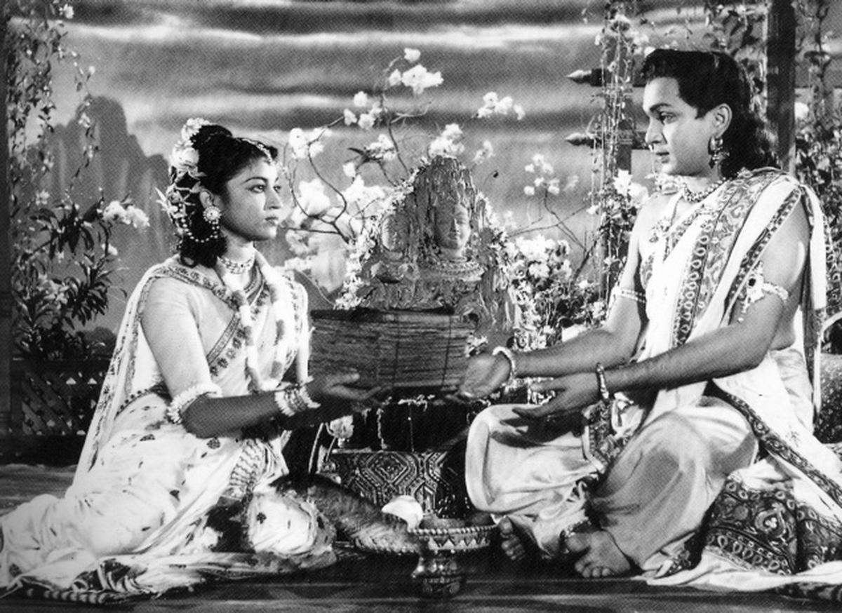 Mahakavi Kalidasu